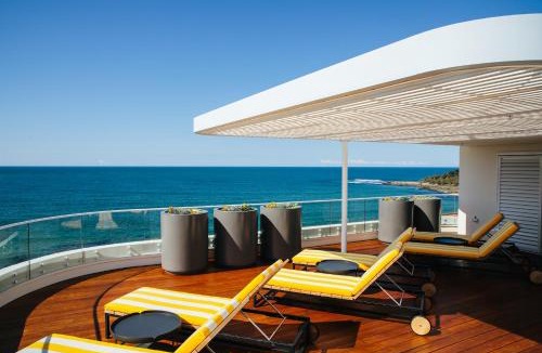 Yamba Hotel | The Surf Yamba - Boutique Hotel