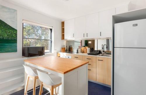 Surry Hills Apartment | The Surry Studio - Cosy Stay near Cafés & Nightlife