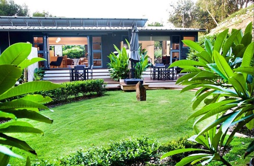 Scotts Head Villa | The Zen Garden Suite - Driftwood Villas Scotts Head