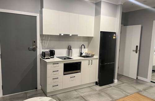 Adamstown Heights Apartment | Three Bedroom Deluxe Interconnect