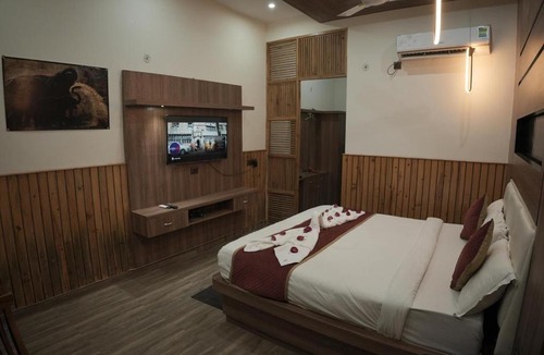 Bail Parao Hotel | Three Heavens Corbett by MVS Hospitality