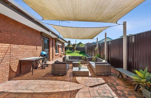 Ocean Grove Apartment | Tidal Waves on Lowe - Ocean Grove