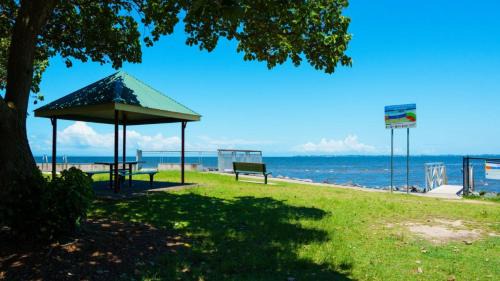 Beachmere House | Time to Drift, Time to Reset