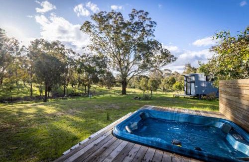 Windeyer House | Tiny House Farmstay at Dreams Alpaca Farm - A Windeyer Outback Experience