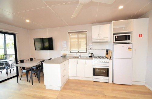 Patho Other | Torrumbarry Weir Holiday Park