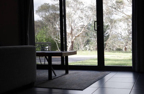 Jindabyne Cottage | Touchdown Cottages Eco-Cabins