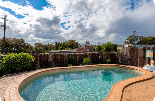 Toukley House | Toukley Gem Near Budgewoi Lake/Pool/Spa/Pool Table