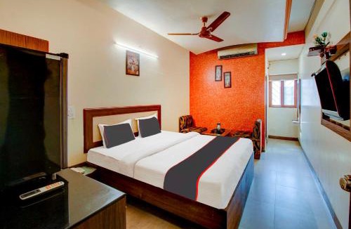 Warje Hotel | Townhouse Dange Chowk Bus Terminal