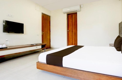 Ahmedabad Hotel | Townhouse Prahladnagar