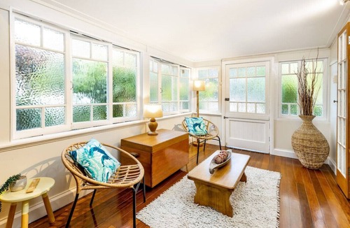 Cairns Apartment | Tranquil 3BR Cottage/Granny Flat Combo near City