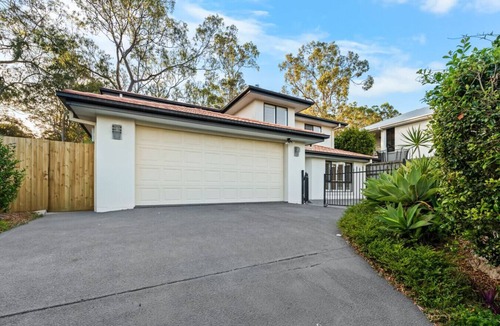 Cornubia House | Tranquil 4BR Home Near Parks Shops & Nature Trails