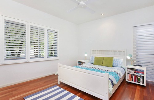 Killcare House | Tranquil Beachside Escape by HolidayCo.