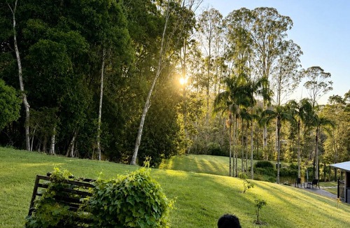 Piggabeen Apartment | Tranquil Hinterland Escape with Sauna