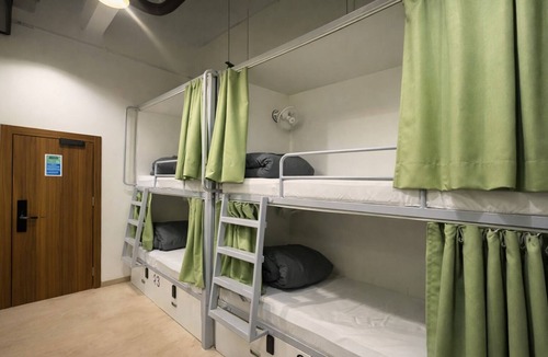 Delhi Hostel | Transit POD Stay