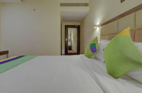 Vijayawada Hotel | Treebo Alankar Inn