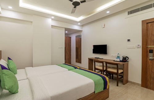Jayanagar Hotel | Treebo Global Stay, Jayanagar