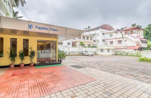 Adyar Hotel | Treebo Pappilon Palace - PVS Circle