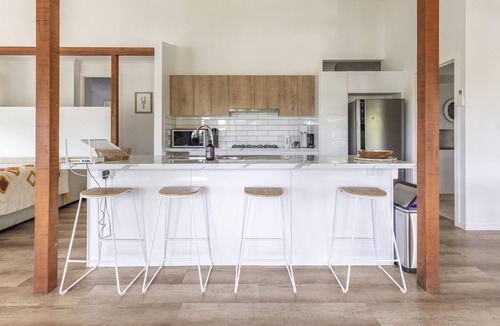 Tweed Heads West House | Treetops: 3-Bedroom Open Plan Balcony House