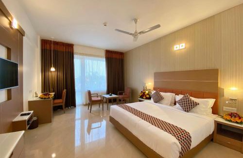 Kochi Hotel | Tribute Royale