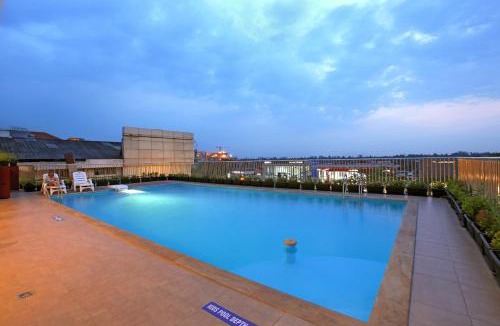 Kochi Hotel | Tribute Royale