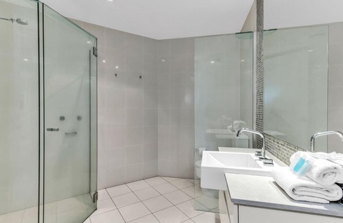 Kingscliff Apartment | Tropical Park View Retreat 3BR Bali Resort in Kingscliff 1210