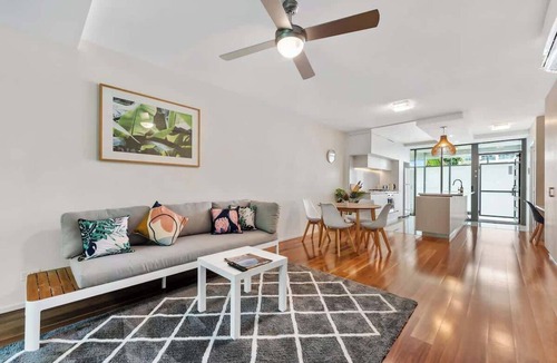 West End Apartment | Tropical Resort ~ 2 Bed/2 Bath/1 Car ~ West End