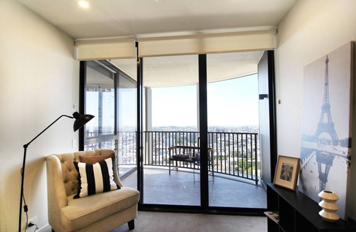 Brisbane Central Business District Apartment | Two Bedroom Two Bathroom | First Class Residence on Queen St, Brisbane CBD