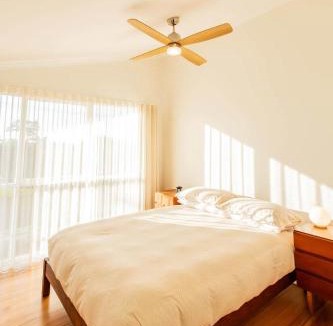 Dromana House | Two Suns and a Moon
