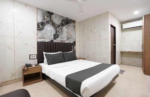 Marol Hotel | U LIFE HOTEL