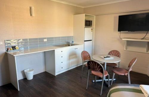 Ulladulla Hotel | Ulladulla Harbour Motel