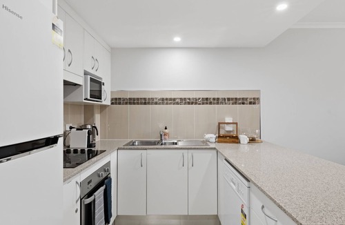 Port Macquarie Apartment | Unit 107 South Pacific Apartments