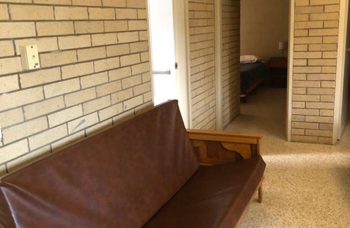 Emu Park Apartment | Unit 2 Pattison