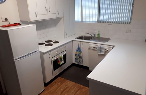Lake Cathie Apartment | UNIT 2 - SEASCAPE APARTMENTS