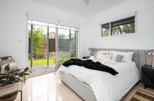 Bomaderry House | URALLA STUDIO - South Coast - Private Guest Suite