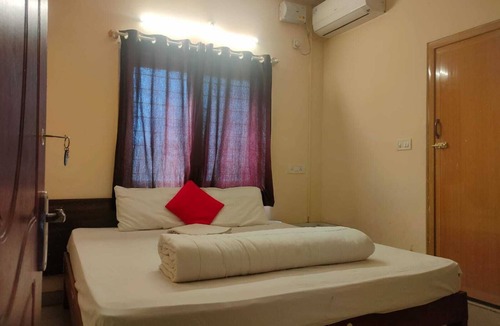 R.K. Hegde Nagar Hotel | Urban Drift