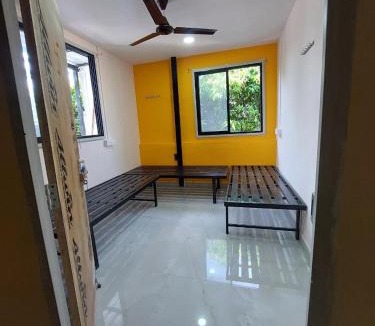 Narveer Tanaji Wadi Hostel | UrBan PG&HOSTEL Deluxe Triple Accommodation Boy's Only