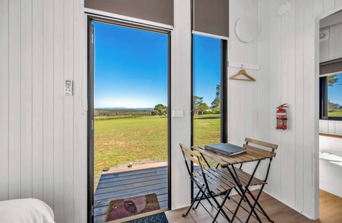 Lovedale House | Valley Escape by Tiny Away