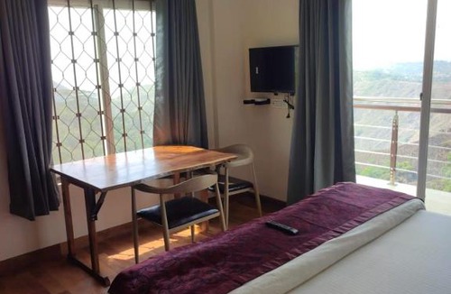 Vagamon Hotel | valley view resorts CONCERN OF PINKY HOLIDAYS