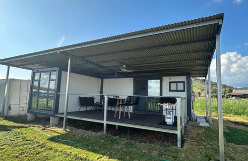 Nemingha House | Valleyview Tiny House - Tamworth