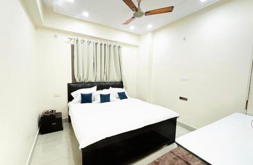 Varanasi Apartment | Varanasi Nest