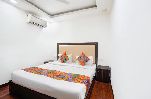 Greater Kailash Hotel | Via Anand Mukesh Residency - Greater Kailash