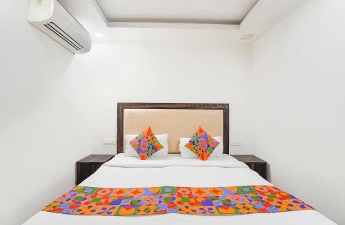 Greater Kailash Hotel | Via Anand Mukesh Residency - Greater Kailash