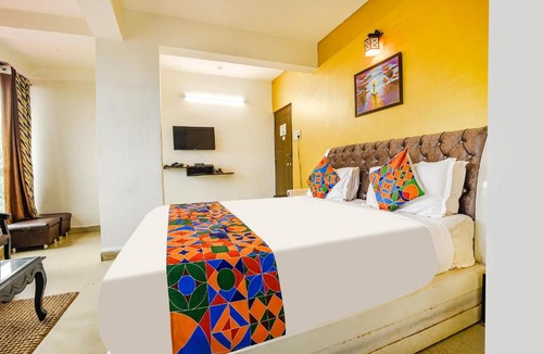 Dabolim Hotel | Via Dewa