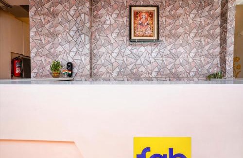 Versova Hotel | Via Priceless