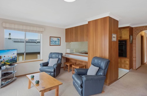 Narooma Apartment | Views on Ballingalla