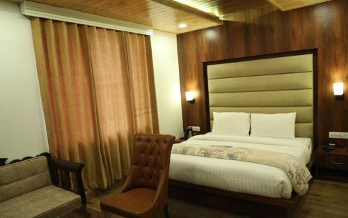 Badrinath Hotel | VijayLord's palace Badrinath