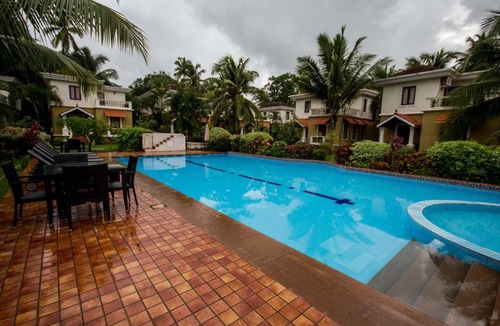 Parra Villa | Villa 15 White Square Nirvana- 3BHK Pool View