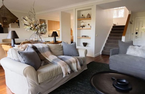 Pokolbin Villa | Villa 3br Tempranillo Villa located within Cypress Lakes Resort