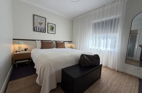 Pokolbin Apartment | Villa Croissant 2br located within Cypress Lakes Resort
