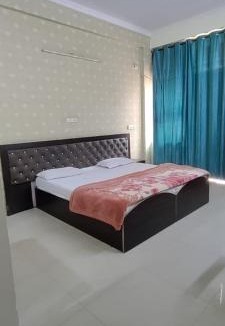 Sector 39 Apartment | vinay sisodia